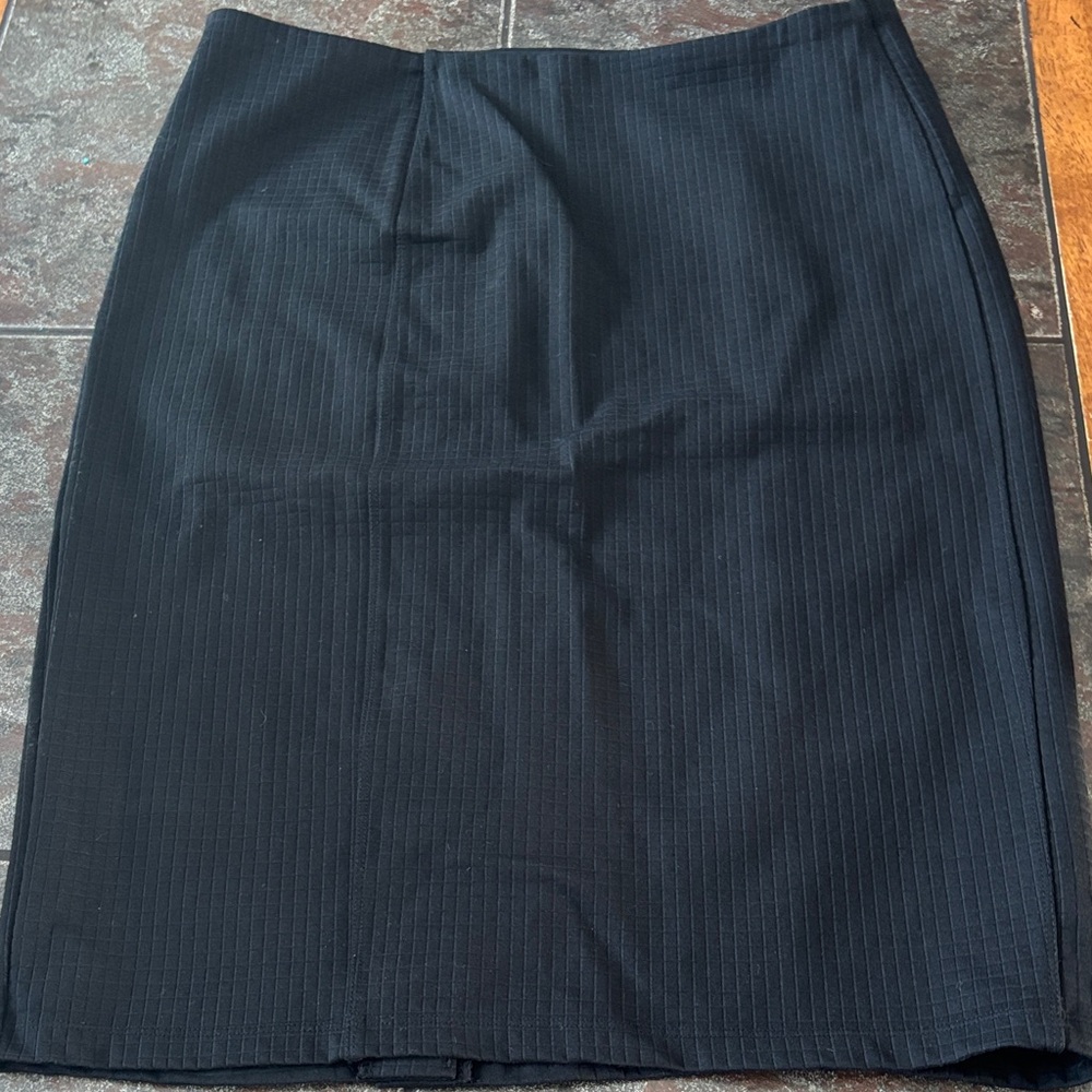 Liverpool Black Pencil Skirt Sz 10